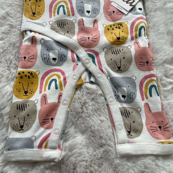 NWT Tea Collection Flutter Wrap Baby Romper - Picture 4 of 4